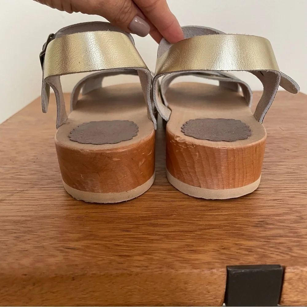 Hanna Andersson Gold Kids Sandals